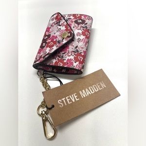 Steve Madden Small Pink Blush Floral Card Holder Wallet Gold Color Key Chain NWT